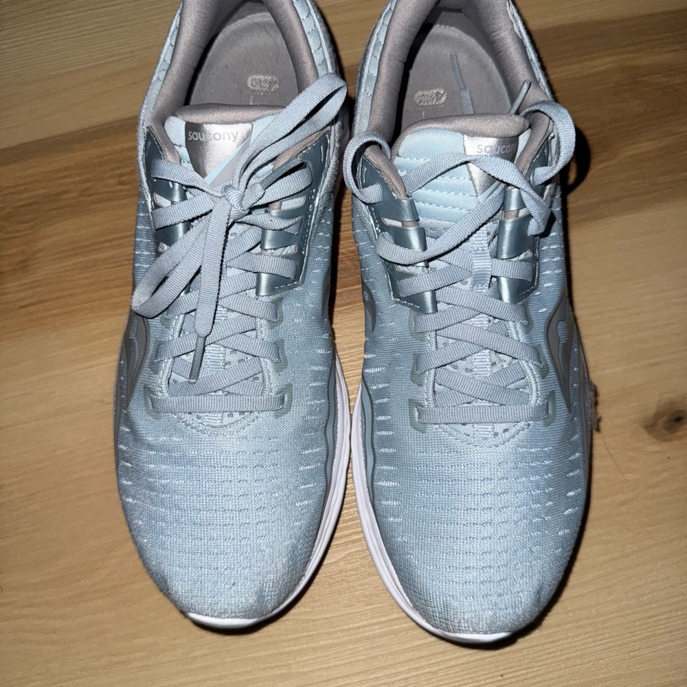 Saucony Women's Sky Blue Sneakers